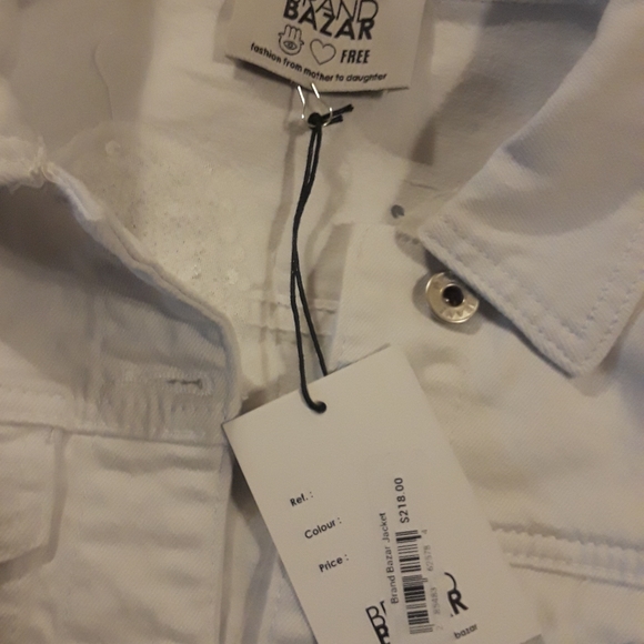 Brand Bazar women's jean jacket - Picture 2 of 3